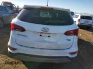 ✅ 2018 Hyundai Santa Fe 2.4L • VIN: 5NMZTDLB5JH071960 • Лот: 80751313. Опубликован ранее на Copart с пробегом Не указан. Бесплатный доступ к архиву аукционных продаж из США и подробный отчёт об истории автомобиля на DreamBid. Изображение 6.