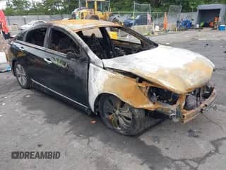 2013 Hyundai Sonata Limited с VIN KMHEC4A4XDA096771, выставлен на аукционе IAAI как лот 42669086 с пробегом 157 104 миль миль и . История ставок и продаж доступна на DreamBid. Изображение 1.