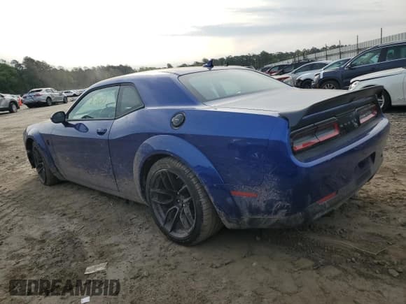 ✅ 2019 Dodge Challenger SRT Hellcat Redeye Widebody • VIN: 2C3CDZL96KH614523 • Lot: 48275814. Wystawiony na Copart z przebiegiem 8 260 mil. Bezpłatny archiwum sprzedaży aukcyjnych z USA i szczegółowy raport historii pojazdu na DreamBid. Zdjęcie 2.