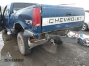 ✅ 1993 Chevrolet Silverado 1500 • VIN: 2GCEK19KXP1186381 • Lot: 43589229. Wystawiony na IAAI z przebiegiem 261 205 mil. Bezpłatny archiwum sprzedaży aukcyjnych z USA i szczegółowy raport historii pojazdu na DreamBid. Zdjęcie 6.