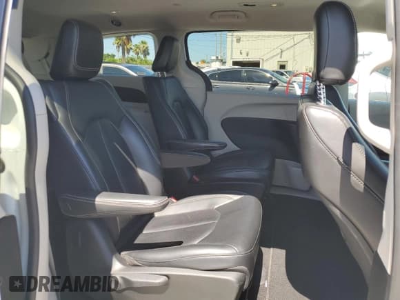 ✅ 2023 Chrysler Pacifica Hybrid Touring L • VIN: 2C4RC1L74PR558768 • Lot: 61407555. Listed on Copart with 70,387 mi. Free auction sales archive from the USA and detailed vehicle history report at DreamBid. Image 11.