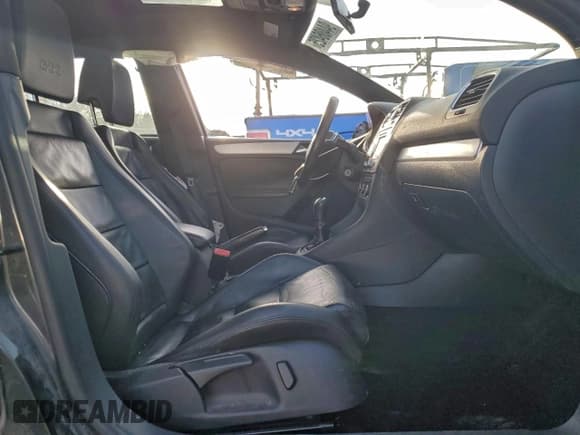 ✅ 2012 Volkswagen Golf GTI PZEV • VIN: WVWGD7AJ2CW290553 • Lot: 94406425. Listed on Copart with 119,576 mi. Free auction sales archive from the USA and detailed vehicle history report at DreamBid. Image 7.