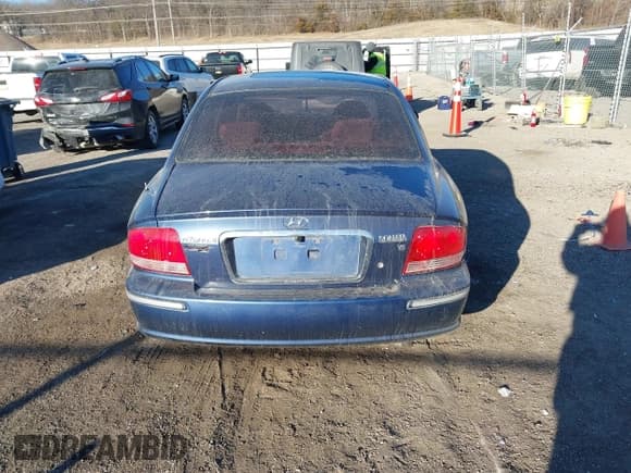 ✅ 2005 Hyundai Sonata GLS • VIN: KMHWF35H85A180270 • Лот: 41424910. Опубликован ранее на IAAI с пробегом 187 667 миль. Бесплатный доступ к архиву аукционных продаж из США и подробный отчёт об истории автомобиля на DreamBid. Изображение 16.