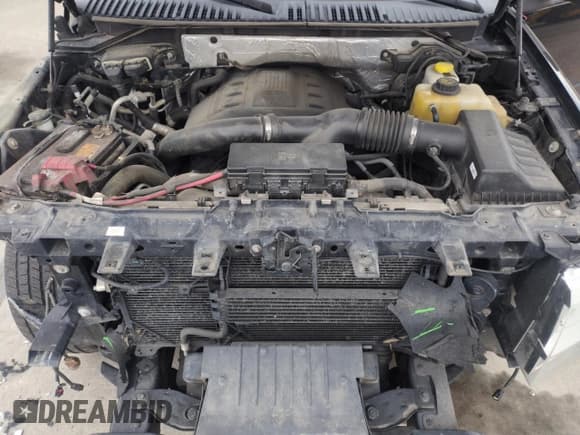 ✅ 2016 Ford Expedition Max XLT • VIN: 1FMJK1JT2GEF32503 • Lot: 53518235. Listed on Copart with 184,726 mi. Free auction sales archive from the USA and detailed vehicle history report at DreamBid. Image 12.