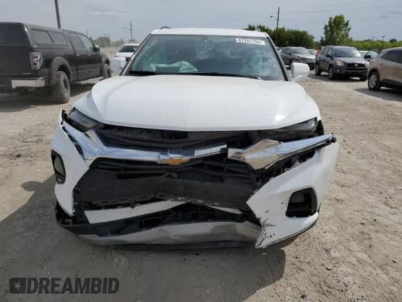 2019 Chevrolet Blazer with VIN 3GNKBBRA4KS699453, listed as a Copart auction lot 67201754 with 60,576 mi miles and Salvage title. Bid and sale history available at DreamBid. Image 5.