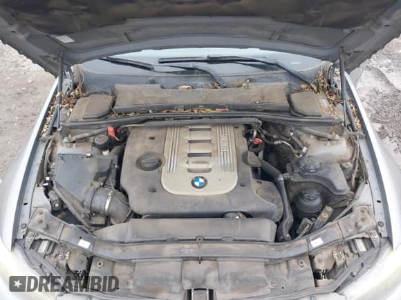 ✅ 2011 BMW 3 Series 335d • VIN: WBAPN7C51BA780293 • Лот: 43827959. Опубликован ранее на IAAI с пробегом 175 530 миль. Бесплатный доступ к архиву аукционных продаж из США и подробный отчёт об истории автомобиля на DreamBid. Изображение 10.