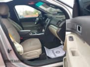 ✅ 2013 Ford Explorer • VIN: 1FM5K7B89DGC28776 • Lot: 42177319. Wystawiony na IAAI z przebiegiem 92 066 mil. Bezpłatny archiwum sprzedaży aukcyjnych z USA i szczegółowy raport historii pojazdu na DreamBid. Zdjęcie 5.