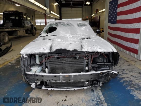 ✅ 2014 Dodge Challenger SXT Plus • VIN: 2C3CDYAG6EH217930 • Lot: 45213035. Wystawiony na Copart z przebiegiem 182 837 mil. Bezpłatny archiwum sprzedaży aukcyjnych z USA i szczegółowy raport historii pojazdu na DreamBid. Zdjęcie 5.