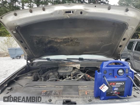 ✅ 2015 Chevrolet Silverado 2500HD LTZ • VIN: 1GC1KWE8XFF158822 • Lot: 84009695. Listed on Copart with 202,515 mi. Free auction sales archive from the USA and detailed vehicle history report at DreamBid. Image 11.