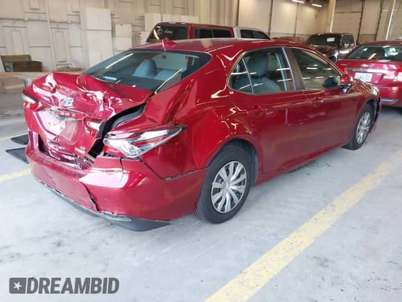 2022 Toyota Camry Hybrid LE с VIN 4T1C31AK7NU585634, выставлен на аукционе IAAI как лот 42443856 с пробегом 31 756 миль миль и . История ставок и продаж доступна на DreamBid. Изображение 4.