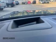 ✅ 2019 BMW X7 xDrive40i • VIN: 5UXCW2C55KLB44273 • Lot: 93519415. Wystawiony na Copart z przebiegiem 135 766 mil. Bezpłatny archiwum sprzedaży aukcyjnych z USA i szczegółowy raport historii pojazdu na DreamBid. Zdjęcie 13.