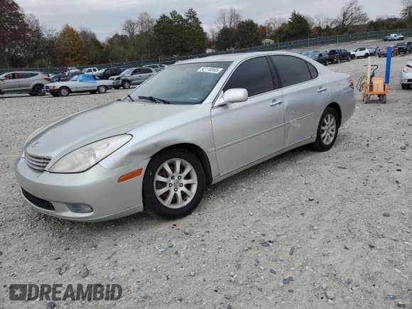 ✅ 2003 Lexus ES 300 • VIN: JTHBF30G130094365 • Лот: 92118565. Опубликован ранее на Copart с пробегом 184 132 миль. Бесплатный доступ к архиву аукционных продаж из США и подробный отчёт об истории автомобиля на DreamBid. Изображение 1.