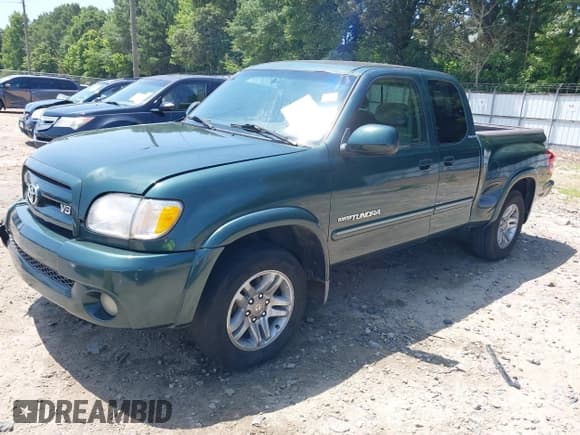 ✅ 2003 Toyota Tundra Limited • VIN: 5TBRT38143S376224 • Lot: 42569457. Listed on IAAI with 322,328 mi. Free auction sales archive from the USA and detailed vehicle history report at DreamBid. Image 2.