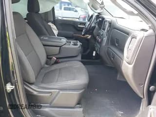 ✅ 2019 Chevrolet Silverado 1500 LT • VIN: 3GCPWCED4KG179474 • Lot: 43351381. Wystawiony na IAAI z przebiegiem 174 115 mil. Bezpłatny archiwum sprzedaży aukcyjnych z USA i szczegółowy raport historii pojazdu na DreamBid. Zdjęcie 5.