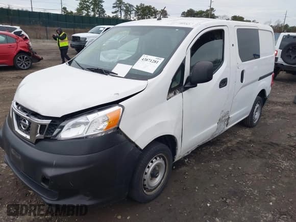 ✅ 2017 Chevrolet City Express Cargo LS • VIN: 3N63M0YN3HK695187 • Лот: 43871281. Опубликован ранее на IAAI с пробегом 102 037 миль. Бесплатный доступ к архиву аукционных продаж из США и подробный отчёт об истории автомобиля на DreamBid. Изображение 2.