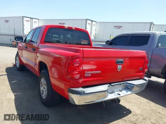 2006 Dodge Dakota SLT with VIN 1D7HE48NX6S588584, listed as a IAAI auction lot 42348429 with 246,965 mi miles and . Bid and sale history available at DreamBid. Image 3.