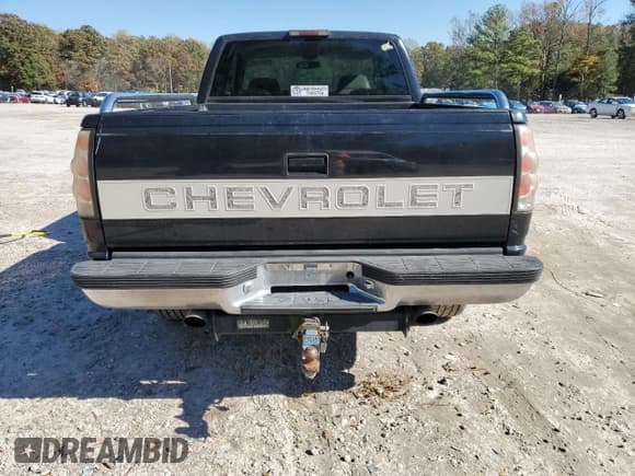 ✅ 1997 Chevrolet Silverado 1500 • VIN: 2GCEK19R6V1217877 • Lot: 90661175. Listed on Copart with 140,744 mi. Free auction sales archive from the USA and detailed vehicle history report at DreamBid. Image 6.