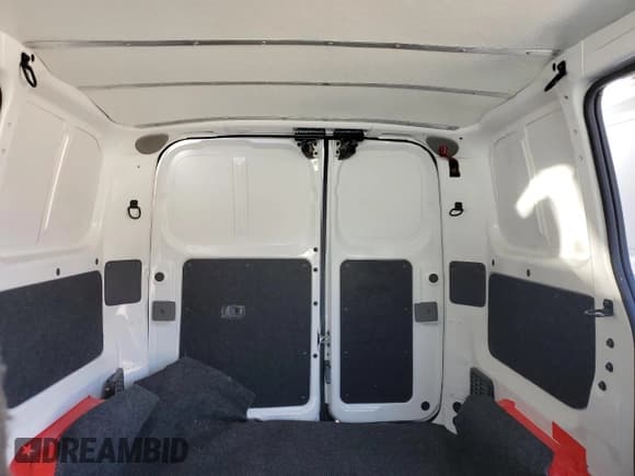 ✅ 2020 Nissan NV200 SV • VIN: 3N6CM0KN3LK701717 • Lot: 80928865. Wystawiony na Copart z przebiegiem 42 157 mil. Bezpłatny archiwum sprzedaży aukcyjnych z USA i szczegółowy raport historii pojazdu na DreamBid. Zdjęcie 10.