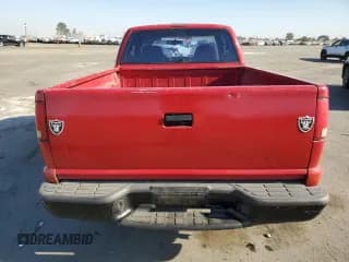 ✅ 1998 Chevrolet S-10 LS • VIN: 1GCCS1942W8222620 • Лот: 74530834. Опубликован ранее на Copart с пробегом 274 892 миль. Бесплатный доступ к архиву аукционных продаж из США и подробный отчёт об истории автомобиля на DreamBid. Изображение 6.