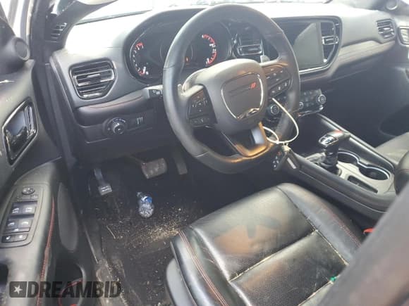 ✅ 2023 Dodge Durango GT • VIN: 1C4RDJDG2PC692926 • Lot: 85176445. Wystawiony na Copart z przebiegiem 59 161 mil. Bezpłatny archiwum sprzedaży aukcyjnych z USA i szczegółowy raport historii pojazdu na DreamBid. Zdjęcie 8.