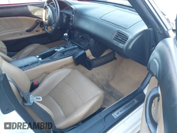 ✅ 2005 Honda S2000 • VIN: JHMAP21405S005626 • Лот: 41158429. Опубликован ранее на IAAI с пробегом 222 607 миль. Бесплатный доступ к архиву аукционных продаж из США и подробный отчёт об истории автомобиля на DreamBid. Изображение 5.