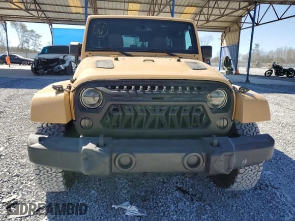 ✅ 2013 Jeep Wrangler Unlimited Sahara • VIN: 1C4HJWEG5DL684170 • Lot: 47402145. Listed on Copart with 124,361 mi. Free auction sales archive from the USA and detailed vehicle history report at DreamBid. Image 5.