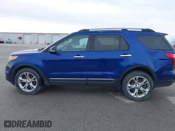 ✅ 2015 Ford Explorer Limited • VIN: 1FM5K8F85FGB90983 • Лот: 43683639. Опубликован ранее на IAAI с пробегом 214 656 миль. Бесплатный доступ к архиву аукционных продаж из США и подробный отчёт об истории автомобиля на DreamBid. Изображение 14.