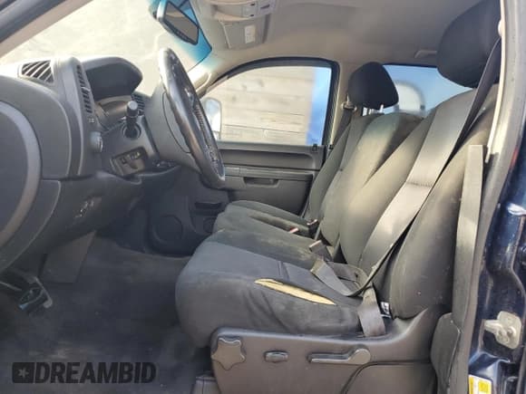 ✅ 2011 Chevrolet Silverado 2500HD LT • VIN: 1GC1KXCG3BF169266 • Lot: 80748325. Listed on Copart with 151,168 mi. Free auction sales archive from the USA and detailed vehicle history report at DreamBid. Image 7.