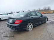✅ 2013 Mercedes-Benz C 300 Sport • VIN: WDDGF8AB9DR254857 • Lot: 39142982. Wystawiony na IAAI z przebiegiem 122 111 mil. Bezpłatny archiwum sprzedaży aukcyjnych z USA i szczegółowy raport historii pojazdu na DreamBid. Zdjęcie 4.