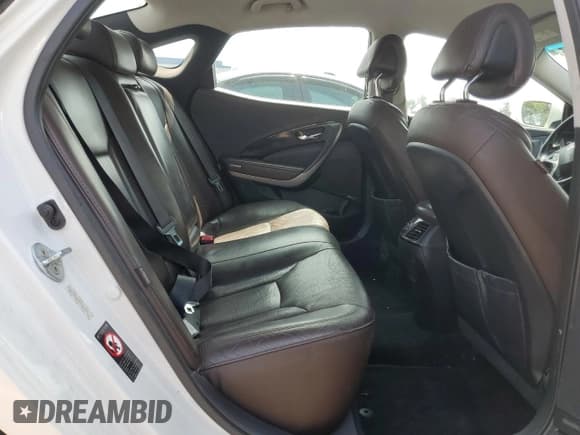 ✅ 2013 Hyundai Azera • VIN: KMHFG4JG1DA250299 • Лот: 60899975. Опубликован ранее на Copart с пробегом 110 110 миль. Бесплатный доступ к архиву аукционных продаж из США и подробный отчёт об истории автомобиля на DreamBid. Изображение 10.