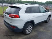 ✅ 2017 Jeep Cherokee 75th Anniversary Edition • VIN: 1C4PJLCB2HW603258 • Lot: 42224183. Wystawiony na IAAI z przebiegiem 154 230 mil. Bezpłatny archiwum sprzedaży aukcyjnych z USA i szczegółowy raport historii pojazdu na DreamBid. Zdjęcie 4.