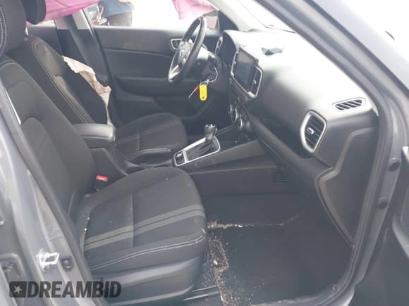 ✅ 2022 Hyundai Venue Limited • VIN: KMHRC8A31NU136901 • Lot: 41602937. Listed on IAAI with 49,096 mi. Free auction sales archive from the USA and detailed vehicle history report at DreamBid. Image 5.