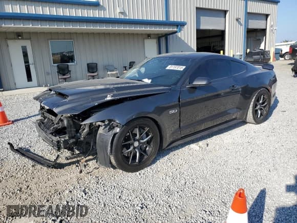 ✅ 2016 Ford Mustang GT Premium • VIN: 1FA6P8CF6G5301640 • Lot: 81197015. Listed on Copart with 66,072 mi. Free auction sales archive from the USA and detailed vehicle history report at DreamBid. Image 1.
