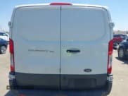 ✅ 2018 Ford Transit • VIN: 1FTYE1YM3JKA35185 • Lot: 42839253. Wystawiony na IAAI z przebiegiem 54 882 mil. Bezpłatny archiwum sprzedaży aukcyjnych z USA i szczegółowy raport historii pojazdu na DreamBid. Zdjęcie 17.