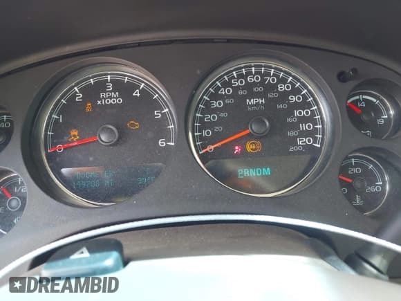 ✅ 2012 Chevrolet Silverado 1500 LTZ • VIN: 3GCPCTE0XCG307790 • Lot: 42459487. Wystawiony na IAAI z przebiegiem 199 708 mil. Bezpłatny archiwum sprzedaży aukcyjnych z USA i szczegółowy raport historii pojazdu na DreamBid. Zdjęcie 7.