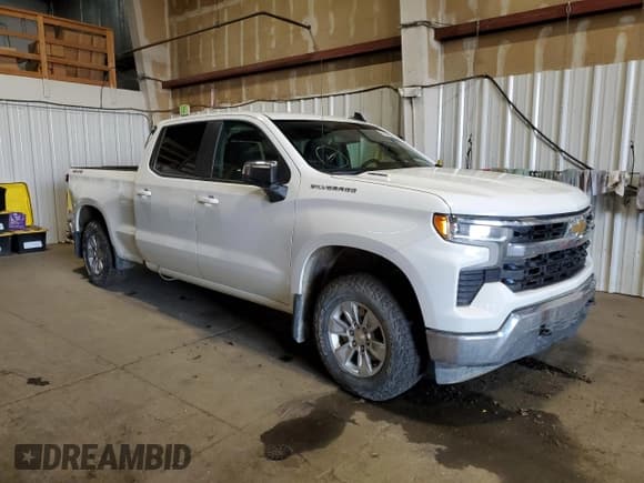 ✅ 2025 Chevrolet Silverado 1500 • VIN: 3GCPKDEK5SG134768 • Лот: 70582685. Опубликован ранее на Copart с пробегом 33 625 миль. Бесплатный доступ к архиву аукционных продаж из США и подробный отчёт об истории автомобиля на DreamBid. Изображение 4.
