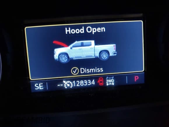 ✅ 2019 Chevrolet Silverado 1500 RST • VIN: 1GCRYEED8KZ349964 • Lot: 41351226. Wystawiony na IAAI z przebiegiem 128 334 mil. Bezpłatny archiwum sprzedaży aukcyjnych z USA i szczegółowy raport historii pojazdu na DreamBid. Zdjęcie 15.