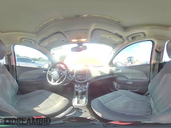 2015 Chevrolet Sonic LT с VIN 1G1JC6SB4F4200645, выставлен на аукционе Copart как лот 67926675 с пробегом 90 636 миль миль и Списание • Salvage title. История ставок и продаж доступна на DreamBid. Изображение 14.