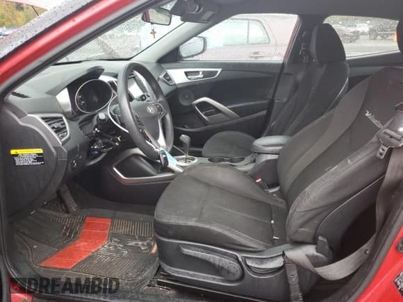 ✅ 2016 Hyundai Veloster • VIN: KMHTC6AD6GU290011 • Лот: 78212354. Опубликован ранее на Copart с пробегом 131 039 миль. Бесплатный доступ к архиву аукционных продаж из США и подробный отчёт об истории автомобиля на DreamBid. Изображение 7.