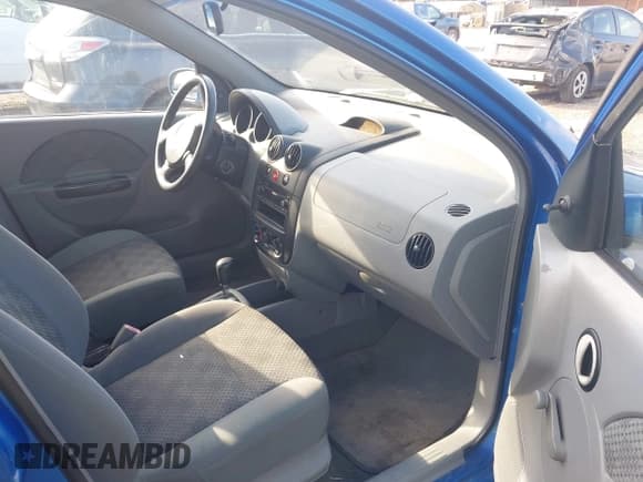 ✅ 2005 Chevrolet Aveo LS • VIN: KL1TD52685B293472 • Lot: 42805642. Listed on IAAI with 162,009 mi. Free auction sales archive from the USA and detailed vehicle history report at DreamBid. Image 5.