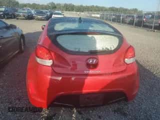 2013 Hyundai Veloster w/Black Int z VIN KMHTC6AD1DU119193, wystawiony jako Copart lot #73733224 z przebiegiem Nie podano mil oraz Szkoda całkowita • Salvage title. Historia ofert i sprzedaży dostępna na DreamBid. Obrazek 6.