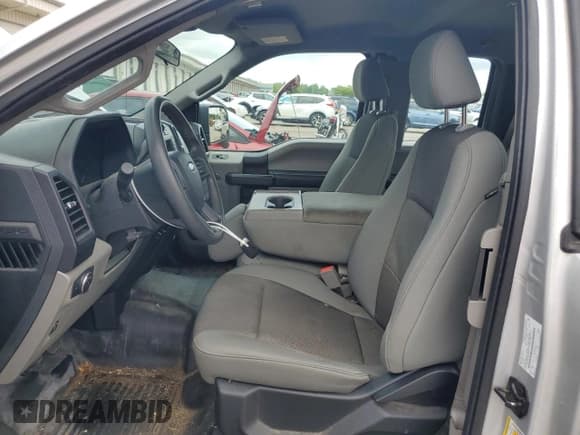 ✅ 2019 Ford F-150 XL • VIN: 1FTEX1CB4KKC83319 • Lot: 65575855. Wystawiony na Copart z przebiegiem 60 247 mil. Bezpłatny archiwum sprzedaży aukcyjnych z USA i szczegółowy raport historii pojazdu na DreamBid. Zdjęcie 7.