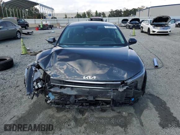 ✅ 2025 Kia K4 LXS • VIN: 3KPFT4DEXSE148889 • Лот: 71490405. Опубликован ранее на Copart с пробегом 5 492 миль. Бесплатный доступ к архиву аукционных продаж из США и подробный отчёт об истории автомобиля на DreamBid. Изображение 5.