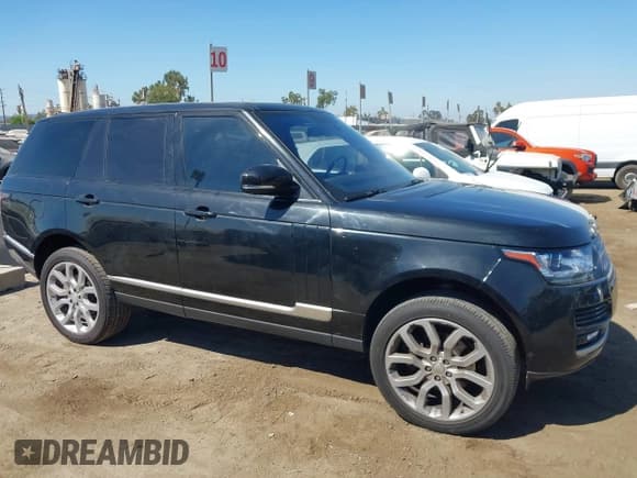 ✅ 2014 Land Rover Range Rover HSE • VIN: SALGS2WF5EA182952 • Lot: 40167081. Listed on IAAI with 126,142 mi. Free auction sales archive from the USA and detailed vehicle history report at DreamBid. Image 13.