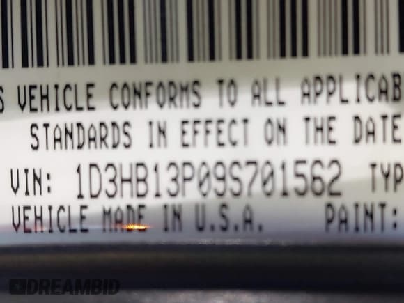 ✅ 2009 Dodge 1500 TRX • VIN: 1D3HB13P09S701562 • Lot: 41491281. Wystawiony na IAAI z przebiegiem 231 753 mil. Bezpłatny archiwum sprzedaży aukcyjnych z USA i szczegółowy raport historii pojazdu na DreamBid. Zdjęcie 9.