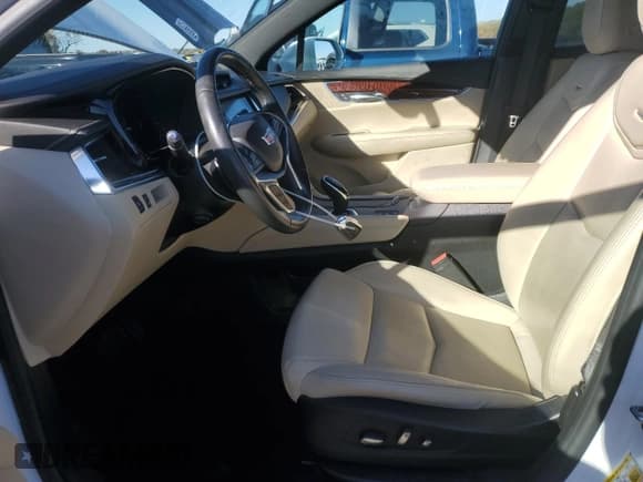 ✅ 2018 Cadillac XT5 Luxury AWD • VIN: 1GYKNDRS7JZ109603 • Lot: 85261705. Wystawiony na Copart z przebiegiem 125 171 mil. Bezpłatny archiwum sprzedaży aukcyjnych z USA i szczegółowy raport historii pojazdu na DreamBid. Zdjęcie 7.