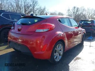 ✅ 2016 Hyundai Veloster • VIN: KMHTC6AD1GU260219 • Lot: 41114806. Wystawiony na IAAI z przebiegiem 128 000 mil. Bezpłatny archiwum sprzedaży aukcyjnych z USA i szczegółowy raport historii pojazdu na DreamBid. Zdjęcie 4.