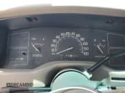 ✅ 1995 Buick Roadmaster • VIN: 1G4BT52PXSR421872 • Lot: 59233535. Wystawiony na Copart z przebiegiem 157 324 mil. Bezpłatny archiwum sprzedaży aukcyjnych z USA i szczegółowy raport historii pojazdu na DreamBid. Zdjęcie 9.