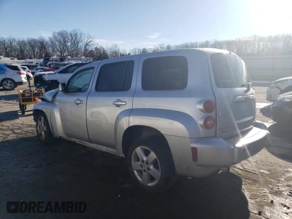 ✅ 2011 Chevrolet HHR 1LT • VIN: 3GNBABFW8BS589833 • Lot: 80495833. Listed on Copart with 88,635 mi. Free auction sales archive from the USA and detailed vehicle history report at DreamBid. Image 2.