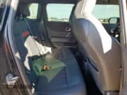 ✅ 2025 MINI Hardtop 4 Door Cooper S • VIN: WMW53GD09S2W65919 • Lot: 92370725. Wystawiony na Copart z przebiegiem 11 276 mil. Bezpłatny archiwum sprzedaży aukcyjnych z USA i szczegółowy raport historii pojazdu na DreamBid. Zdjęcie 11.